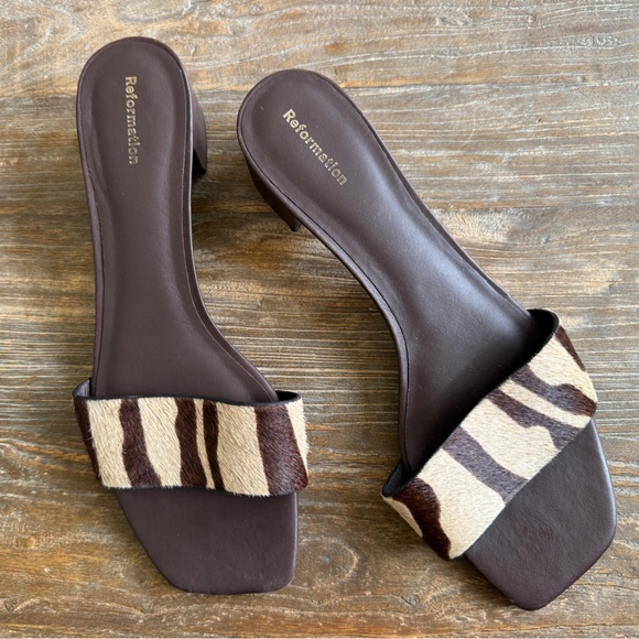 Reformation Brown Zebra Slide Sandals Size 8 - Picture 1 of 5